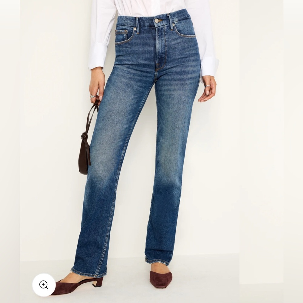 Good American Good Icon Straight Jeans in Indigo510